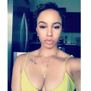 Meet your Posher, Lindsay